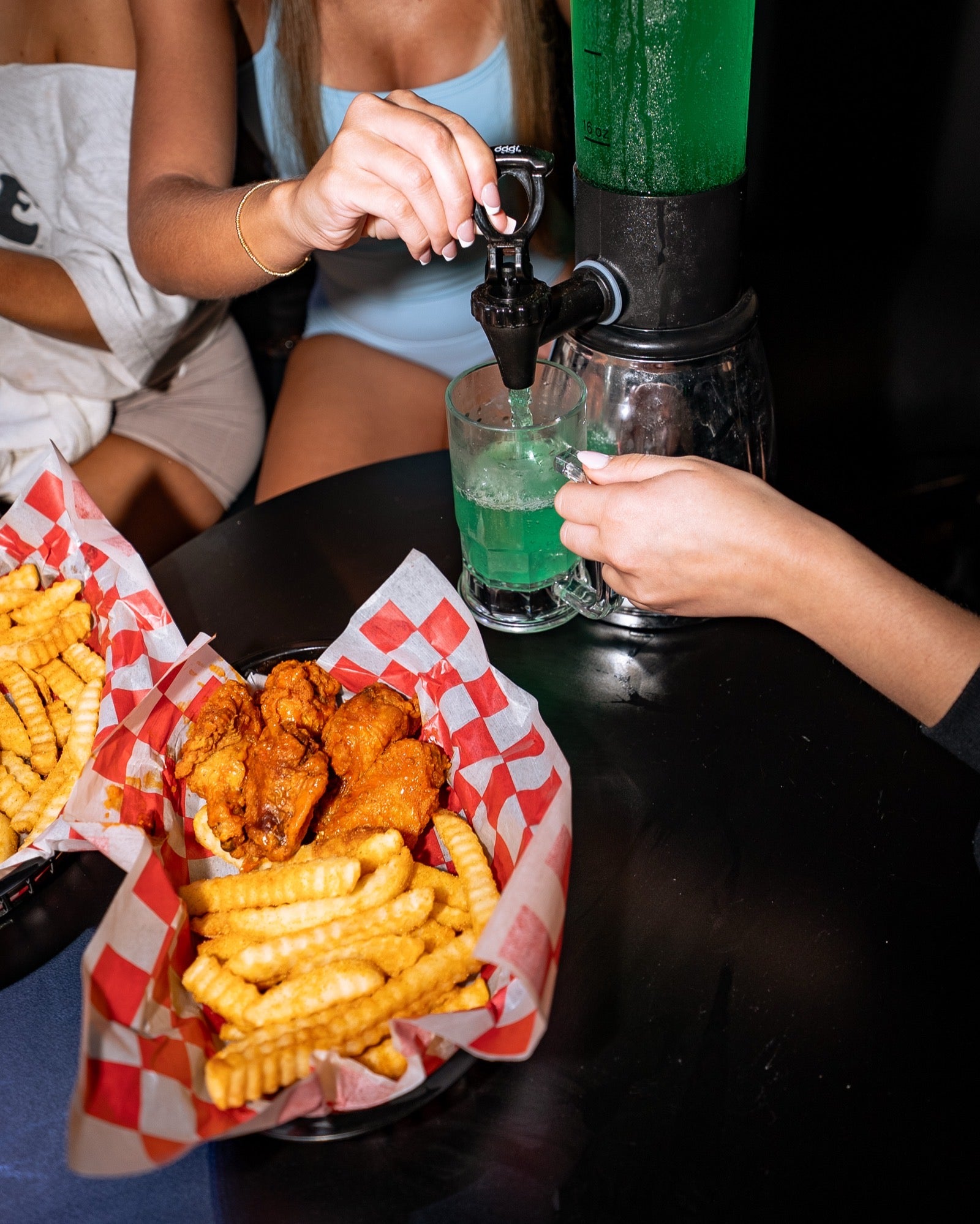 Food & Drinks